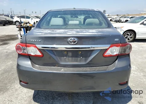 2012 Toyota Corolla Base z USA, uszkodzony, nr VIN 2T1BU4EEXCC829984